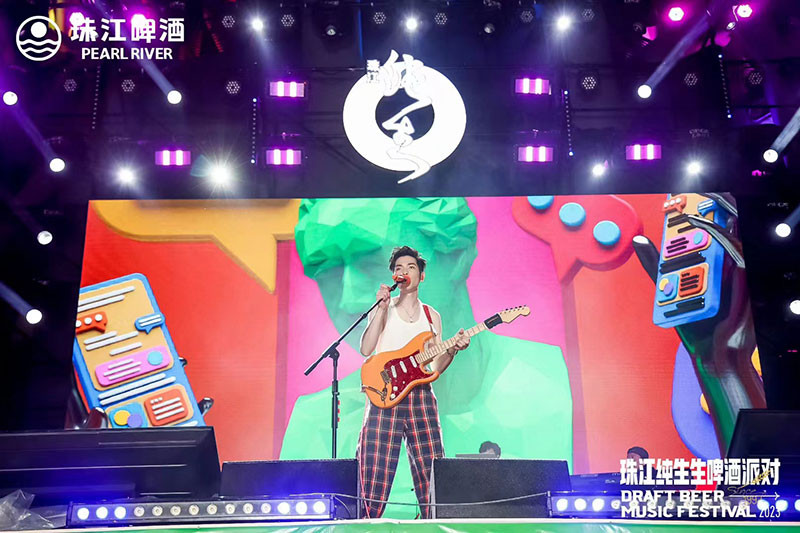 广州明星演唱会高端活动埃尔法别克GL8阿尔法商务车接待配带司机包车费用_广州租车包天用车 首选广州现达汽车租赁公司
