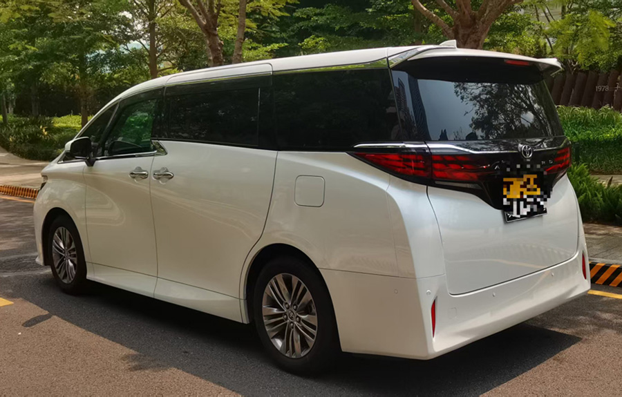 广州租车_深圳租赁香港两地牌保姆商务车接送包车_短租长租价格新能源年租