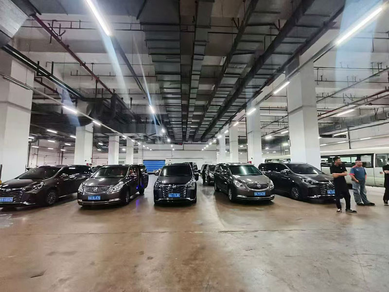 广州租车自驾包车配司机演唱会商务会议接待_广州用车 首选现达汽车租赁公司